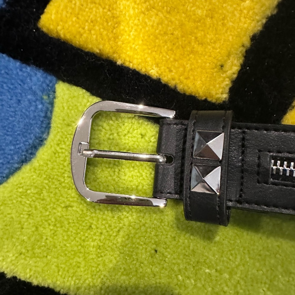 iGirl Zip Belt Size Small - Picture 3 of 8